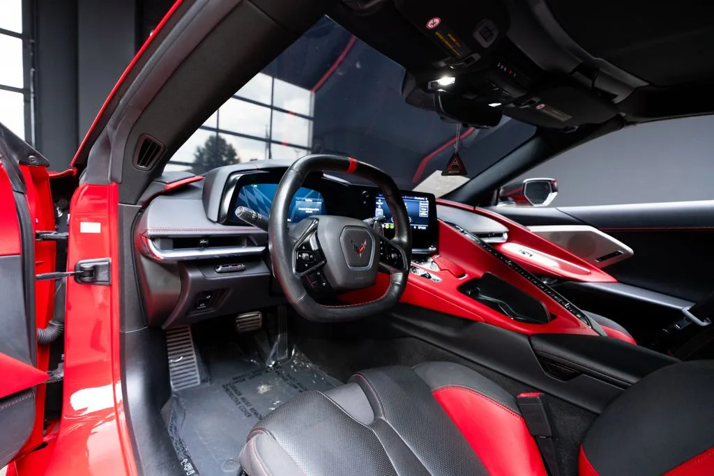 Chevrolet Corvette photo 32