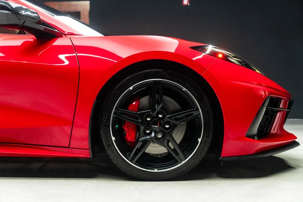 Chevrolet Corvette photo 11
