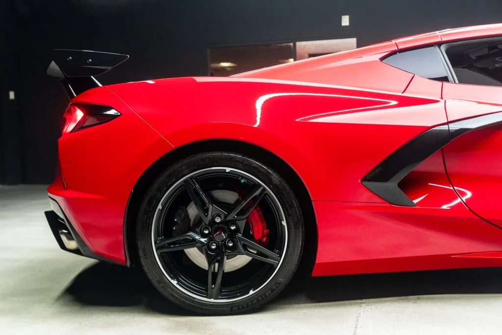 Chevrolet Corvette photo 14