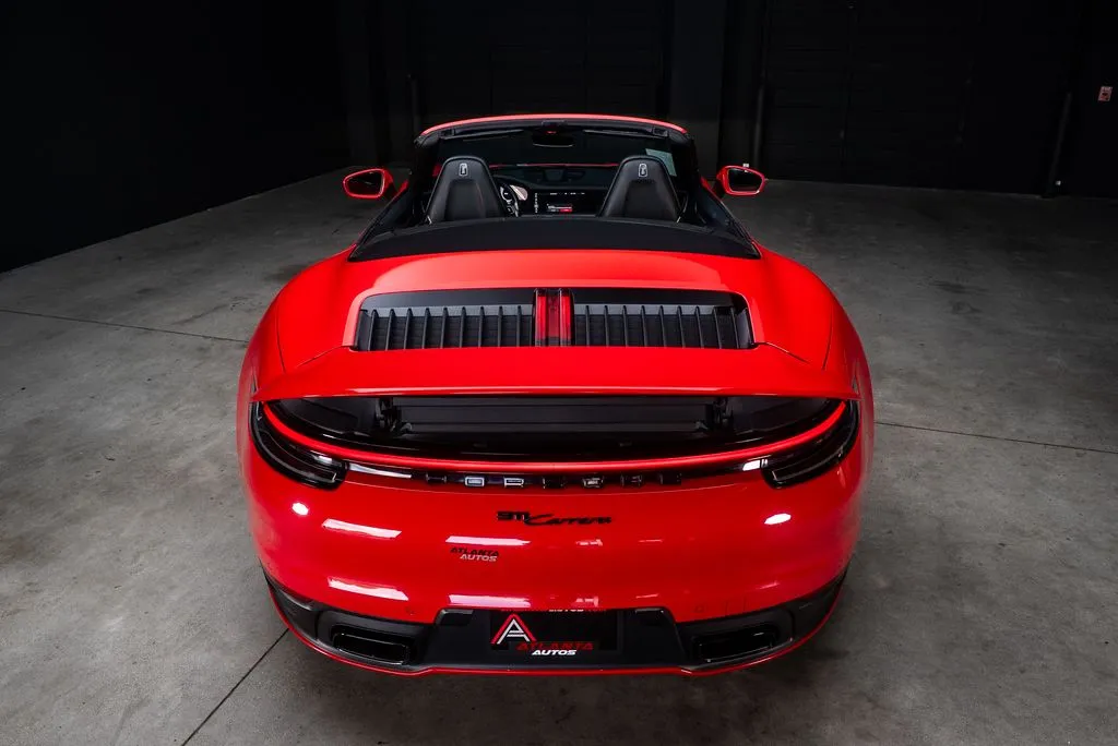 Porsche 911 photo 27