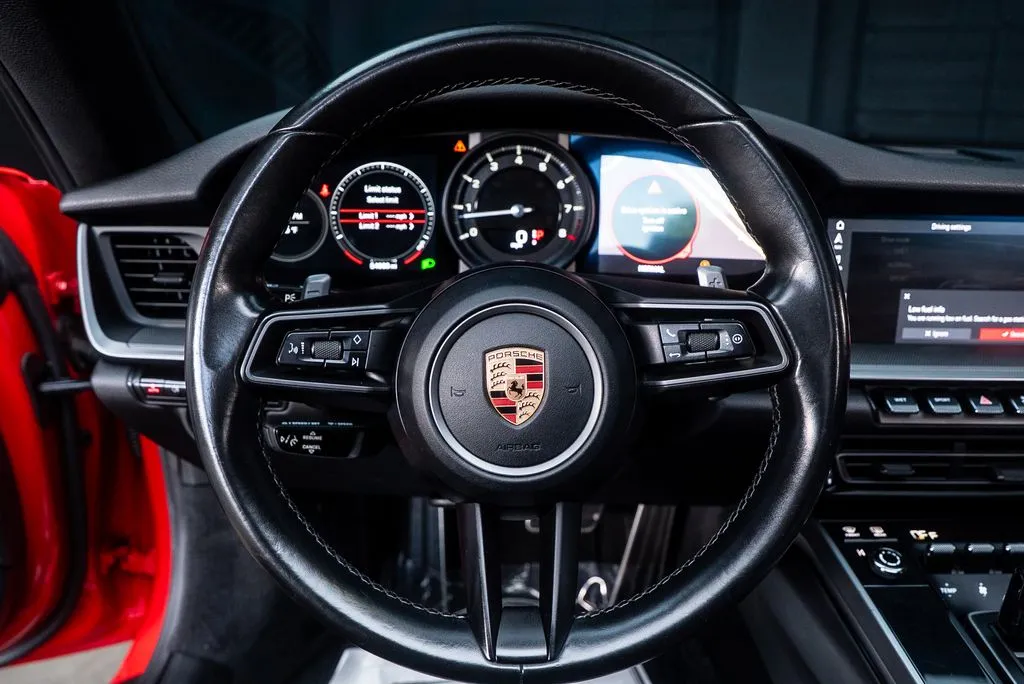 Porsche 911 photo 36