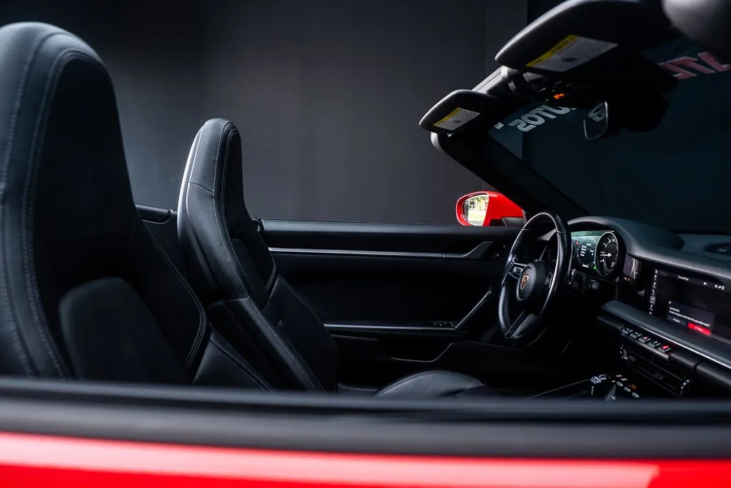 Porsche 911 photo 46