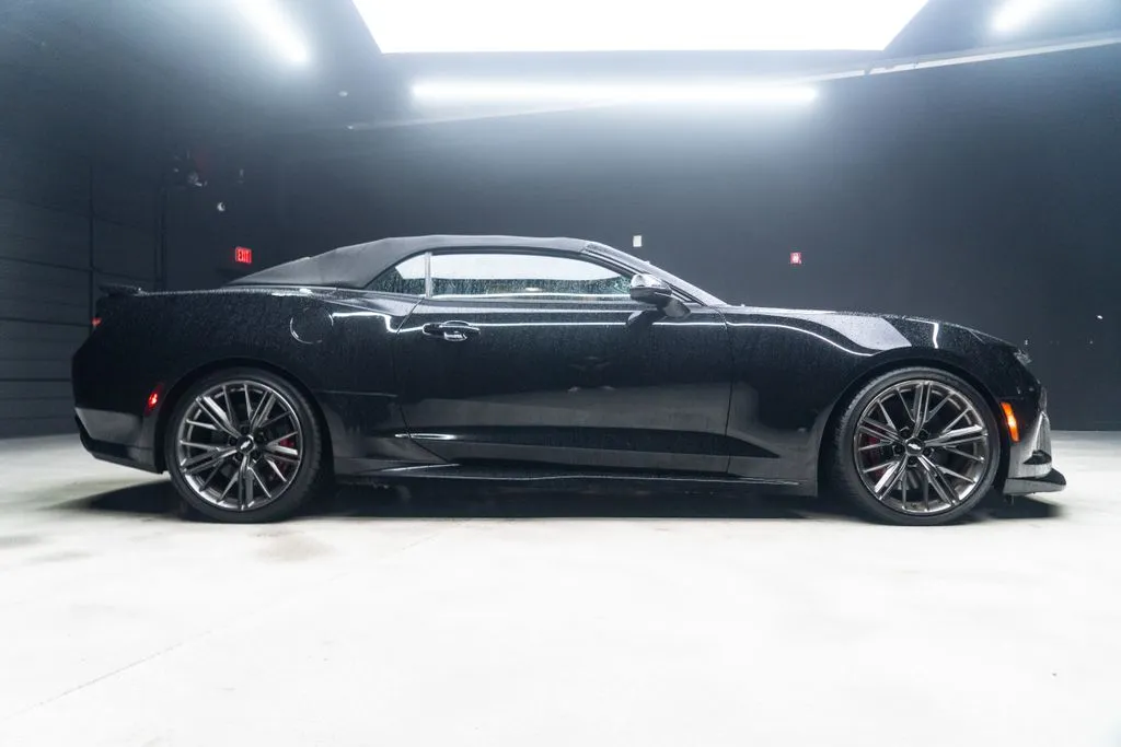 Chevrolet Camaro photo 11