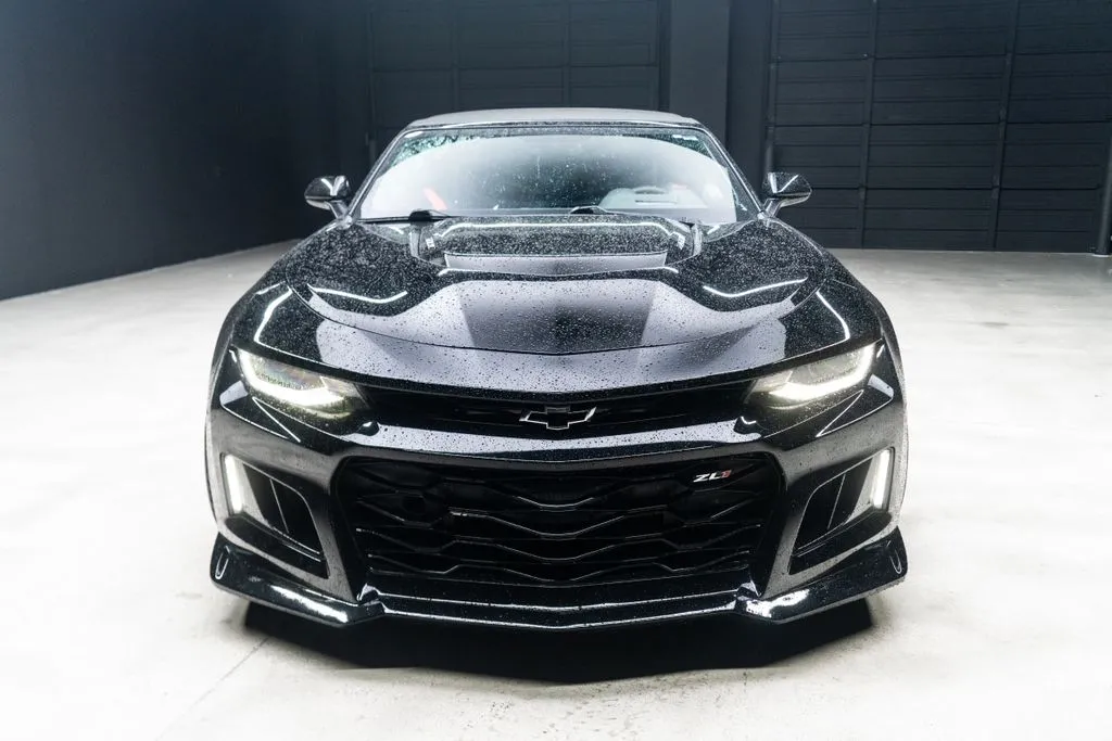 Chevrolet Camaro photo 8
