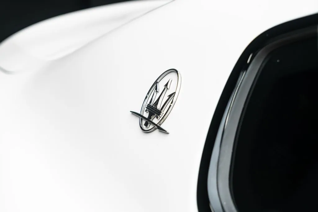 Maserati Quattroporte photo 19