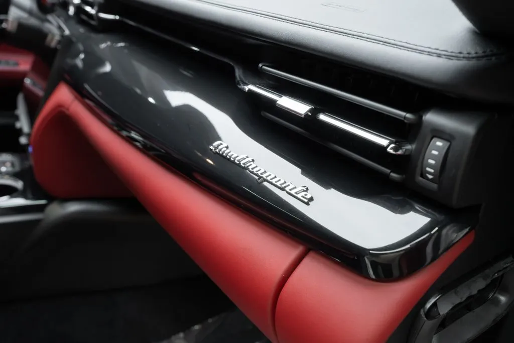 Maserati Quattroporte photo 43