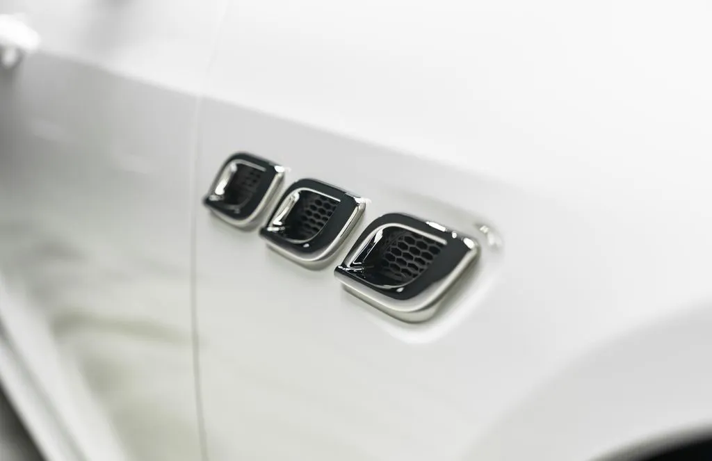 Maserati Quattroporte photo 15