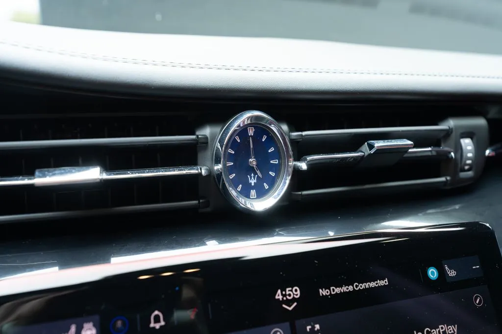 Maserati Quattroporte photo 41