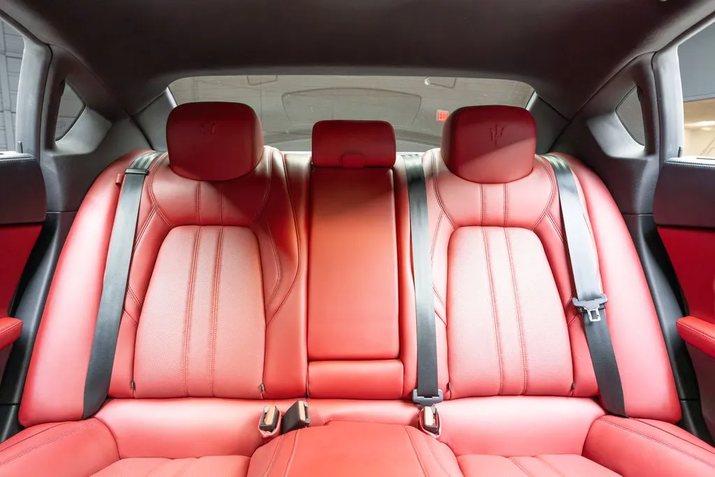 Maserati Quattroporte photo 48