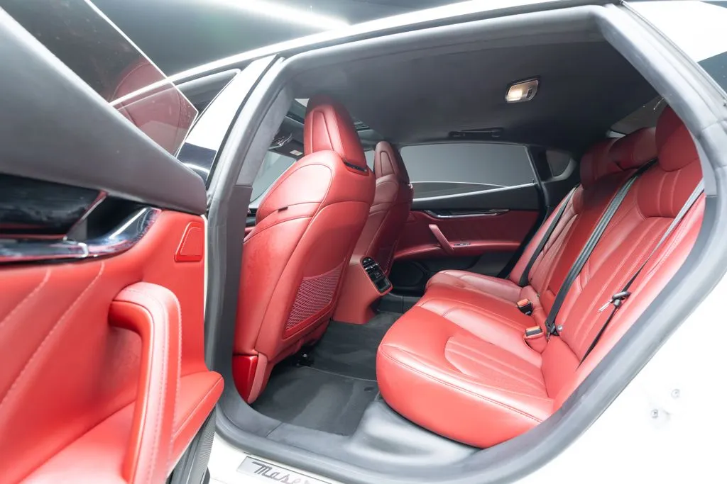 Maserati Quattroporte photo 52