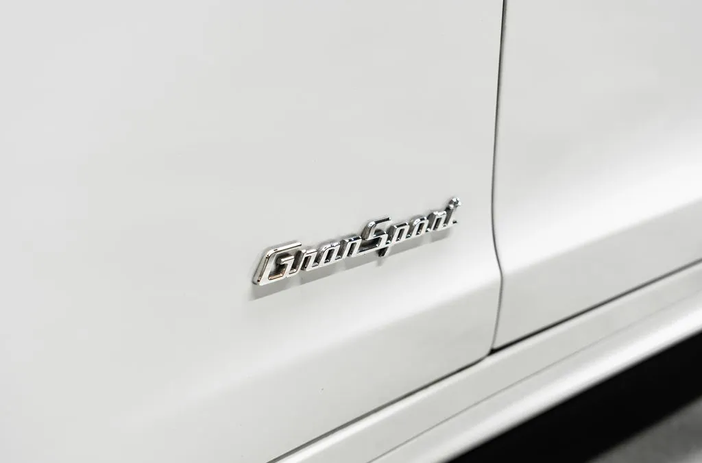 Maserati Quattroporte photo 8