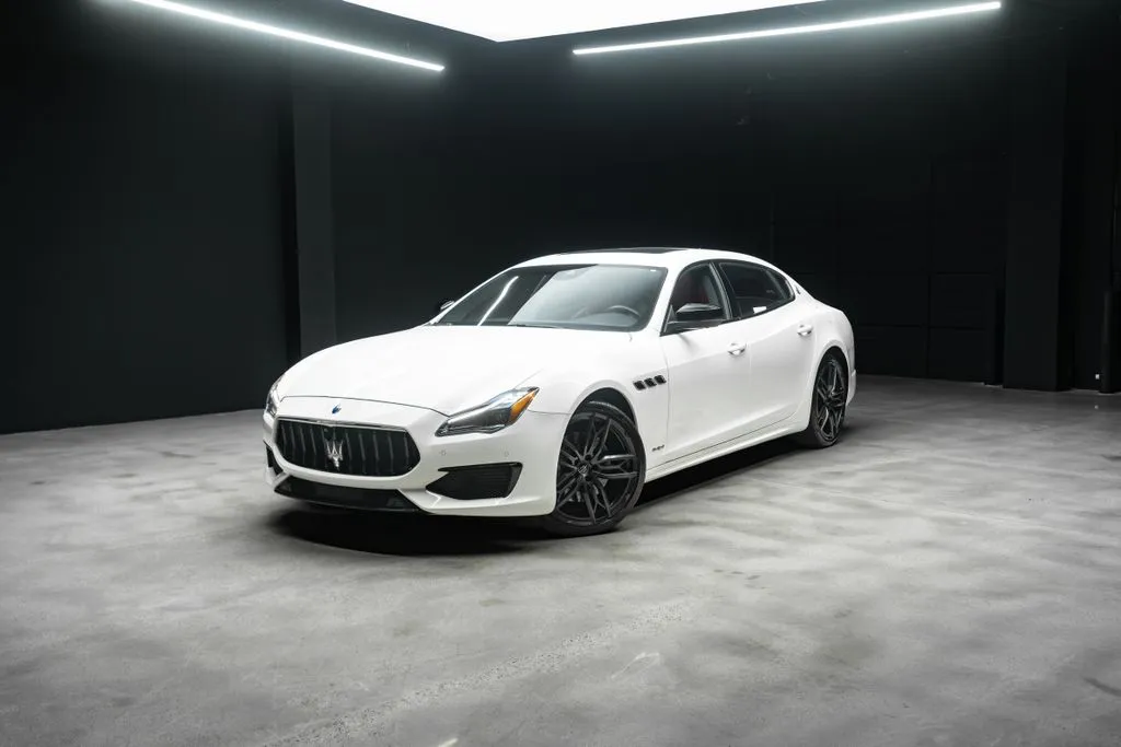 Maserati Quattroporte photo 55