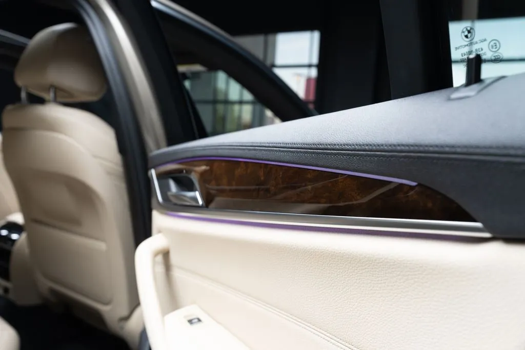 BMW 5 Series photo 54