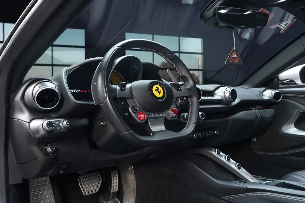 Ferrari 812 GTS photo 37