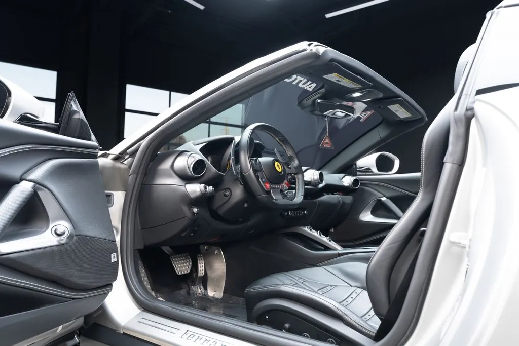 Ferrari 812 GTS photo 32