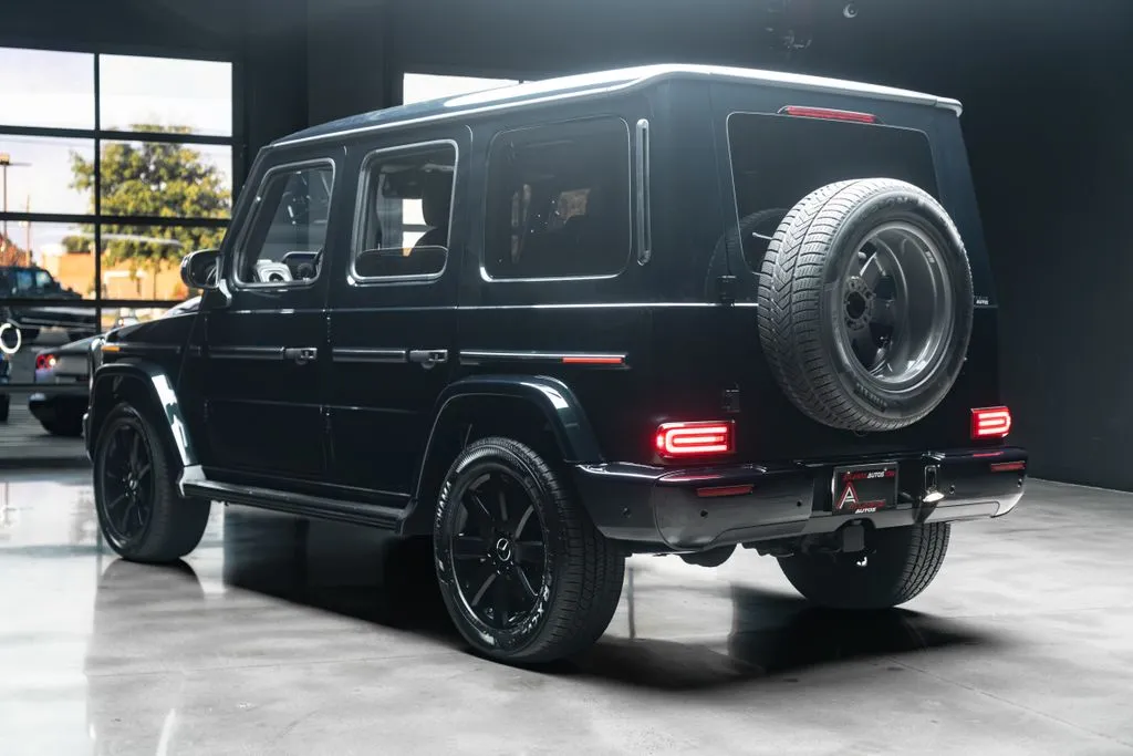Mercedes-Benz G-Class photo 16