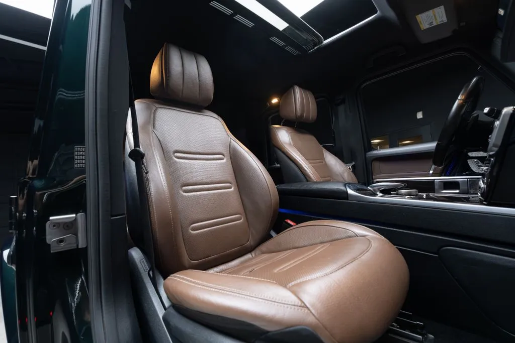 Mercedes-Benz G-Class photo 36