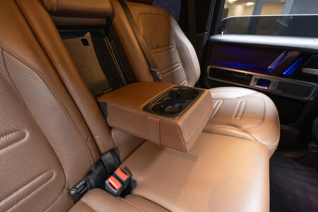 Mercedes-Benz G-Class photo 42