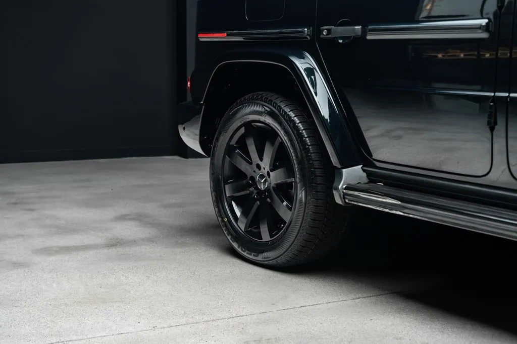 Mercedes-Benz G-Class photo 12