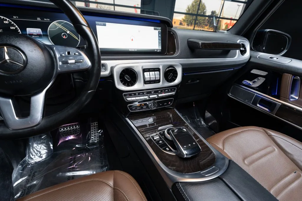 Mercedes-Benz G-Class photo 31