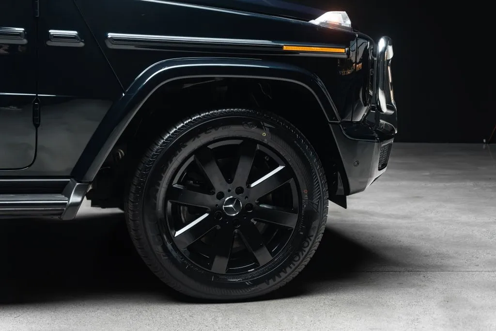 Mercedes-Benz G-Class photo 9