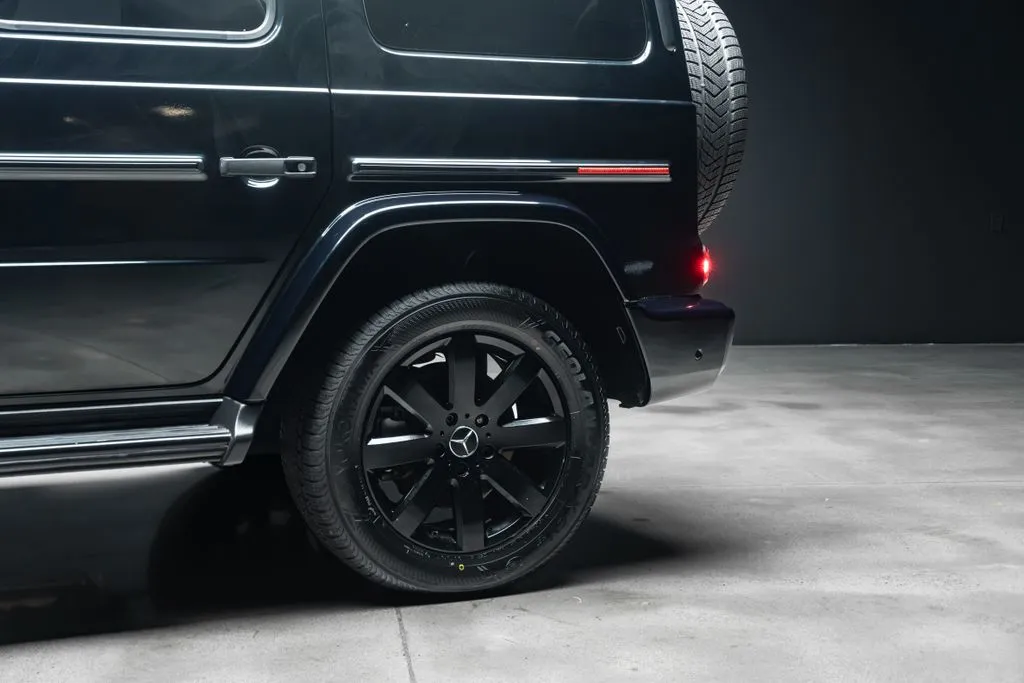 Mercedes-Benz G-Class photo 18