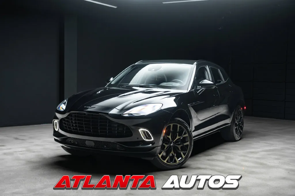 Aston Martin DBX