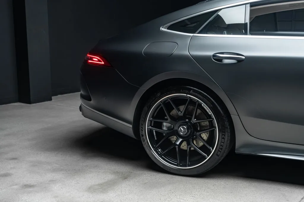 Mercedes-Benz AMG GT photo 13