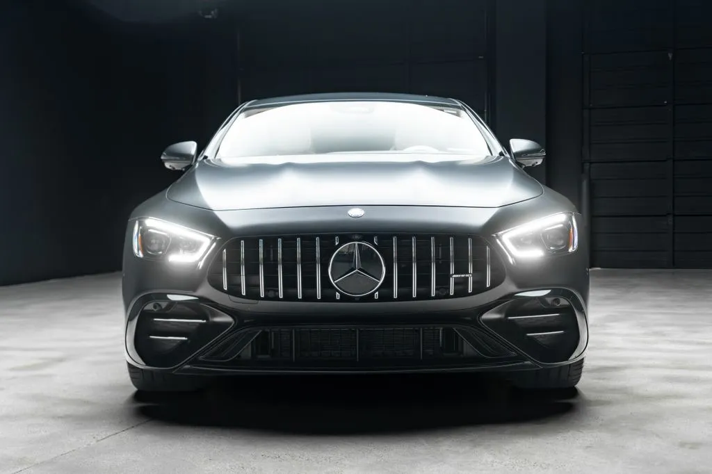Mercedes-Benz AMG GT photo 5