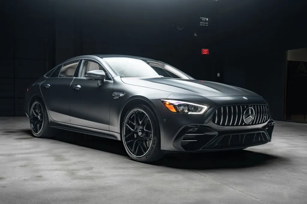 Mercedes-Benz AMG GT photo 9