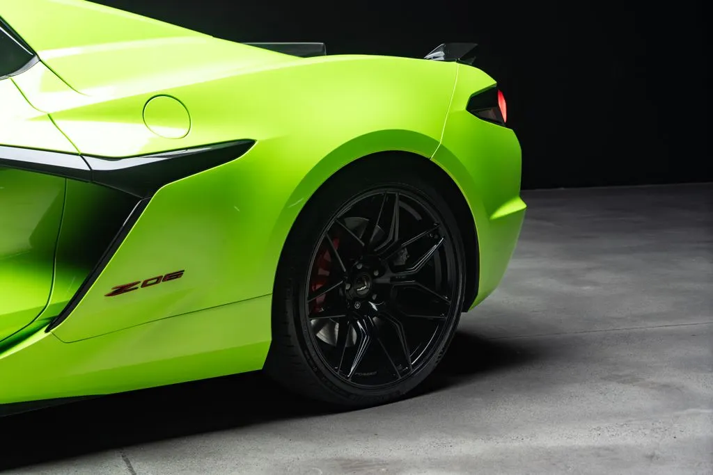Chevrolet Corvette photo 23