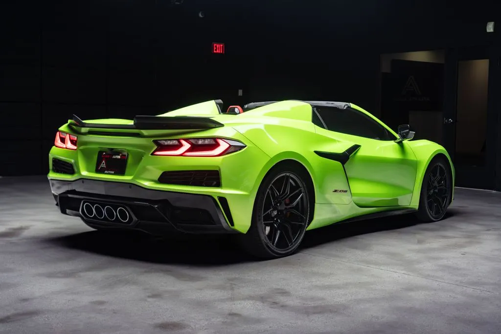 Chevrolet Corvette photo 15