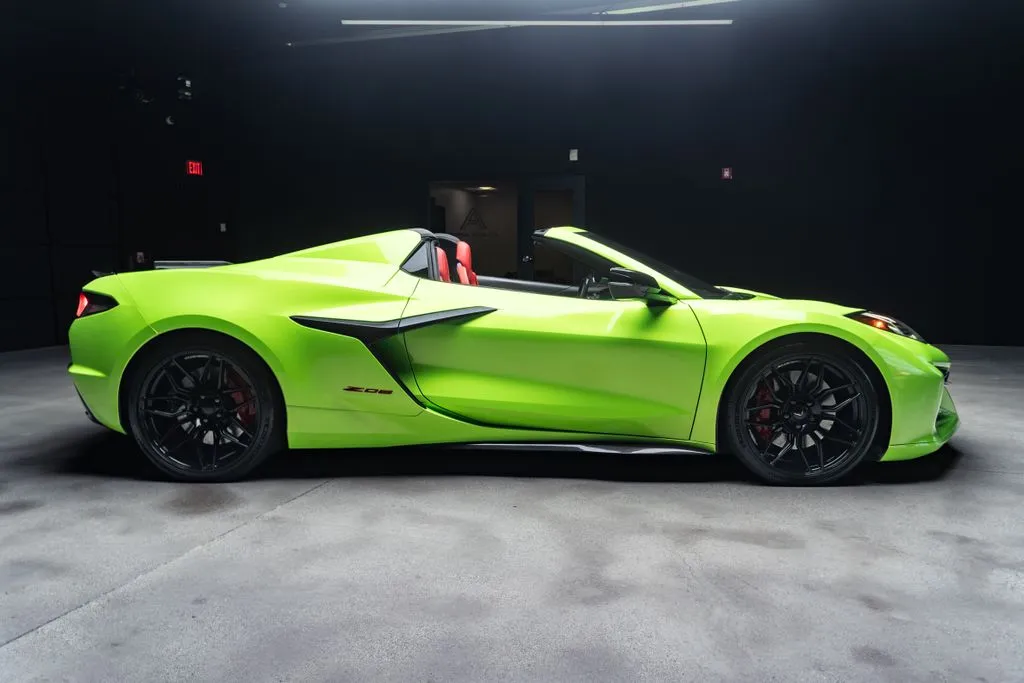 Chevrolet Corvette photo 11