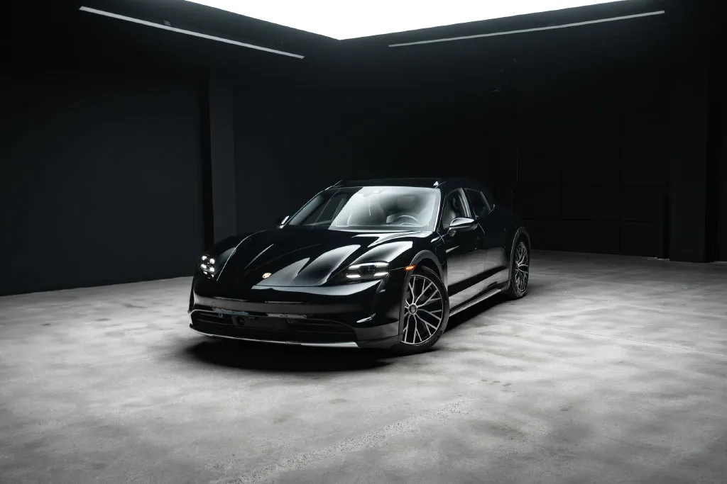Porsche Taycan photo 43