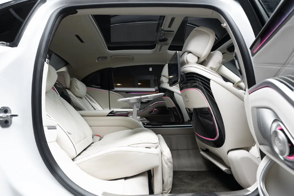 Mercedes-Benz S-Class photo 40