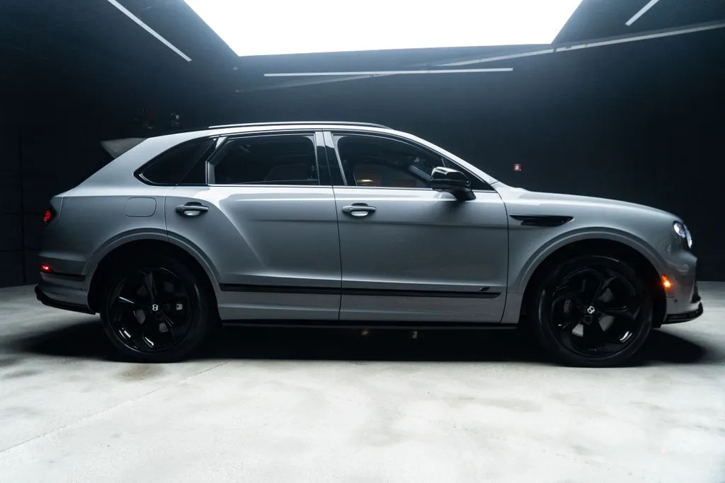 Bentley Bentayga photo 8