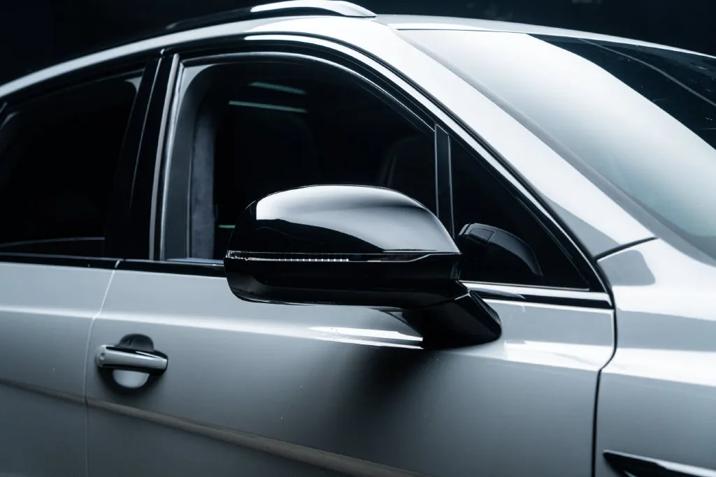 Bentley Bentayga photo 11