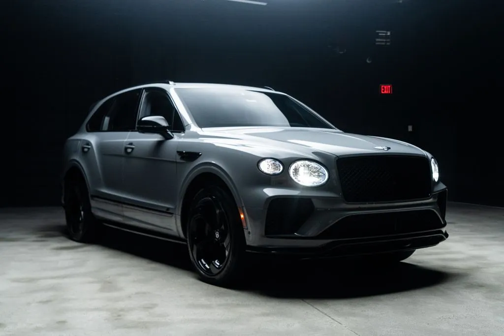 Bentley Bentayga photo 6