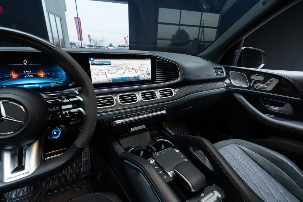 Mercedes-Benz GLE photo 32