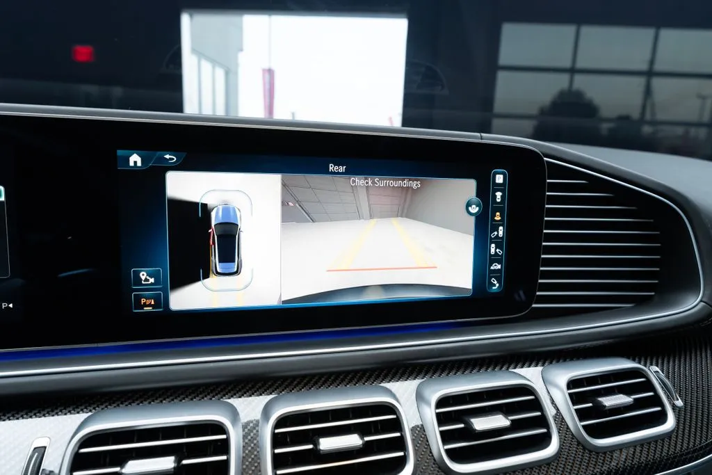 Mercedes-Benz GLE photo 34