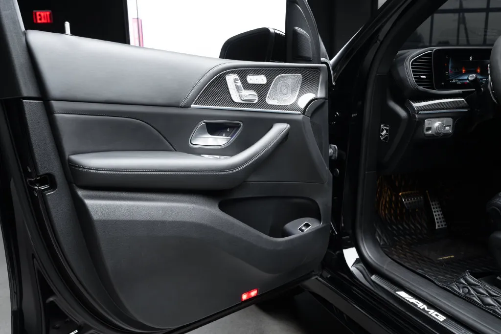 Mercedes-Benz GLE photo 24