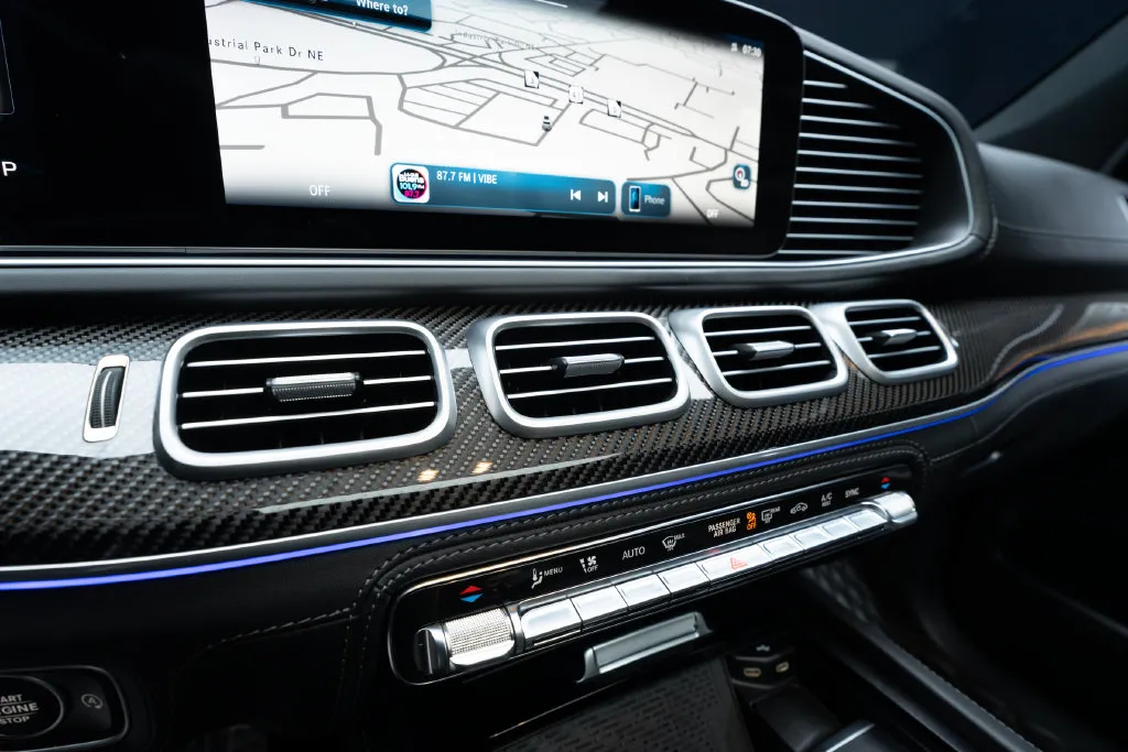Mercedes-Benz GLE photo 35