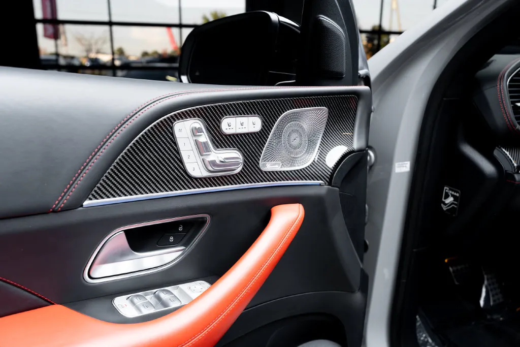 Mercedes-Benz GLE photo 24