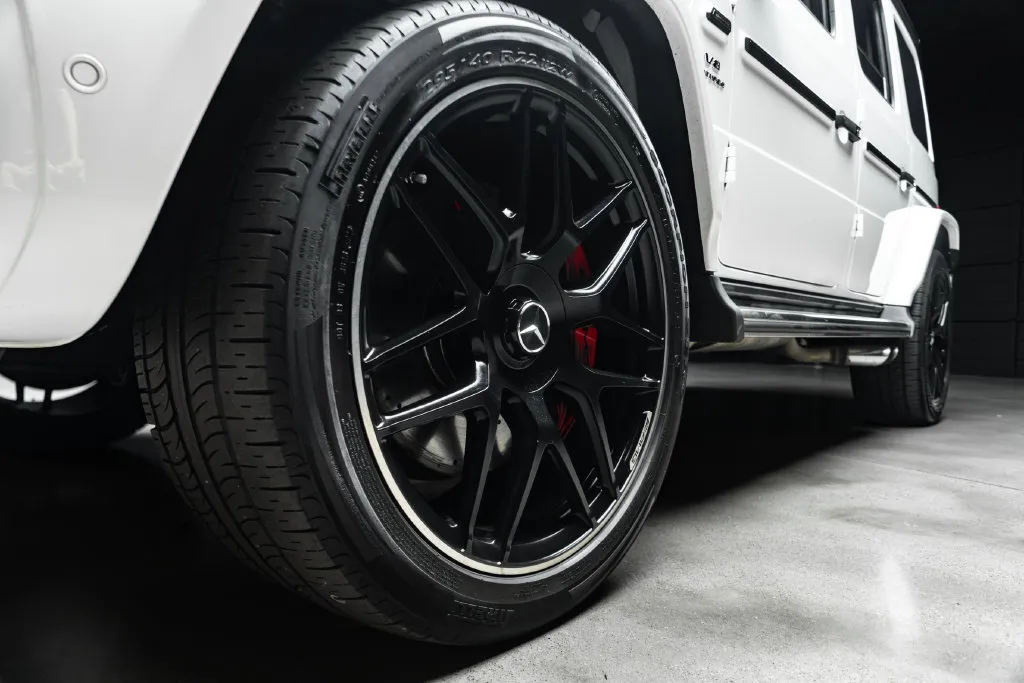 Mercedes-Benz G-Class photo 3