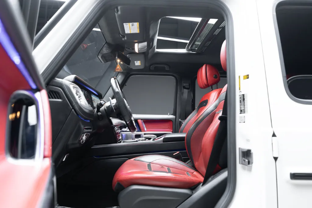 Mercedes-Benz G-Class photo 25