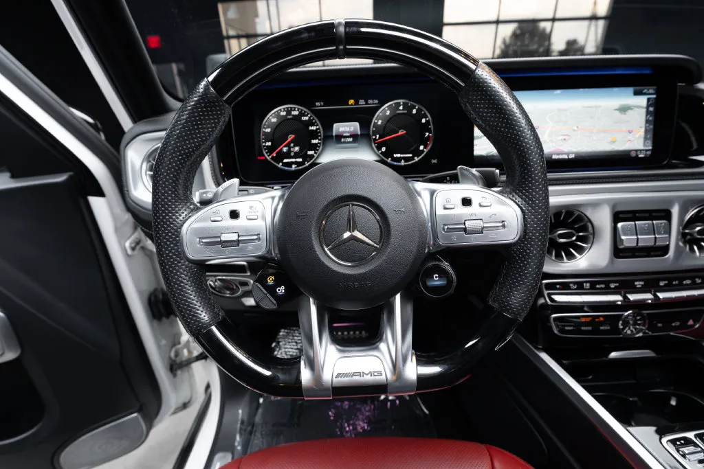 Mercedes-Benz G-Class photo 30