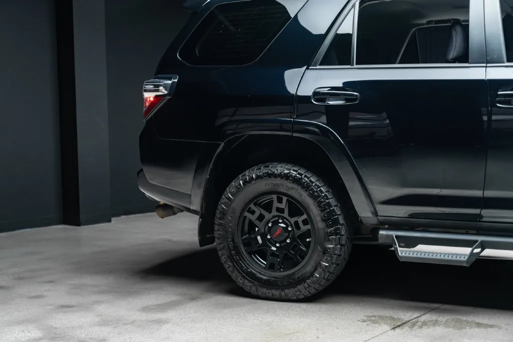 Toyota 4Runner photo 11