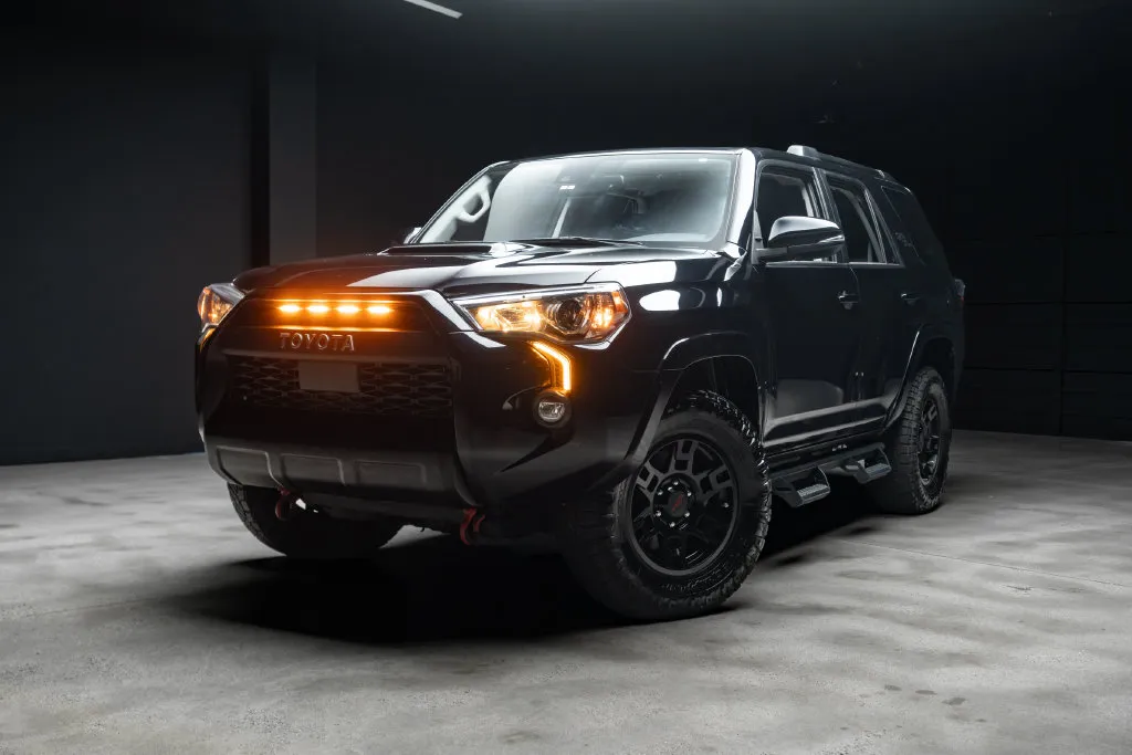 Toyota 4Runner photo 2