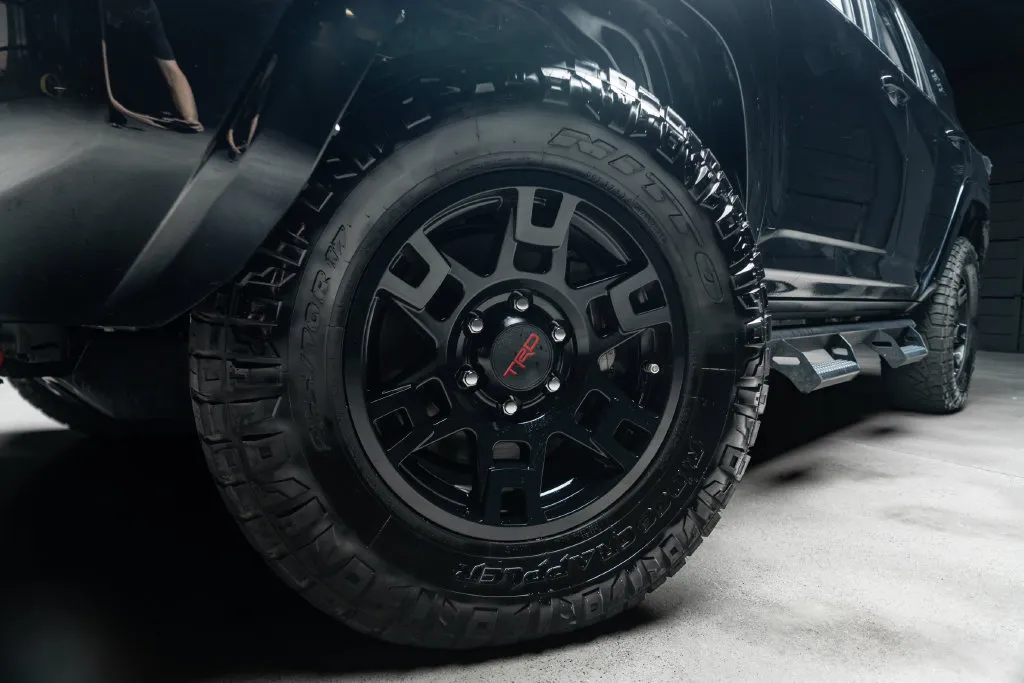 Toyota 4Runner photo 3