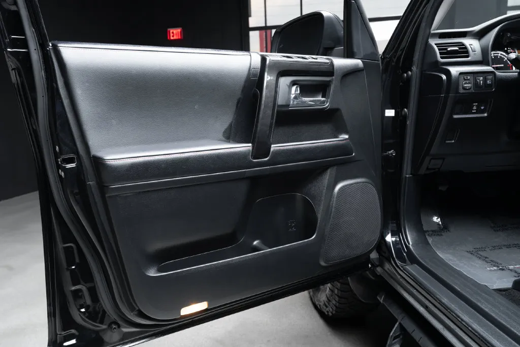 Toyota 4Runner photo 22